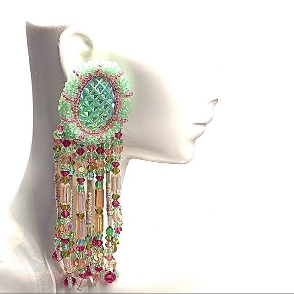 Fabulous huge Iridescent green pink gold chandelier hand crafted earrings - Picture 4 of 7